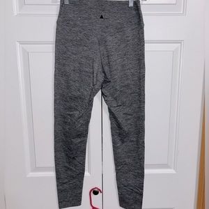 Cloud Leggings and Bra